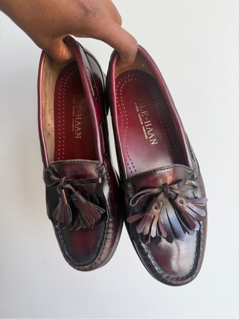 Cole Haan Men’s Burgundy Leather Tassel Loafers - Picture 3 of 7
